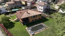 Ferienhaus mit Pool und Baureserve in Costermano del Garda - Gardasee