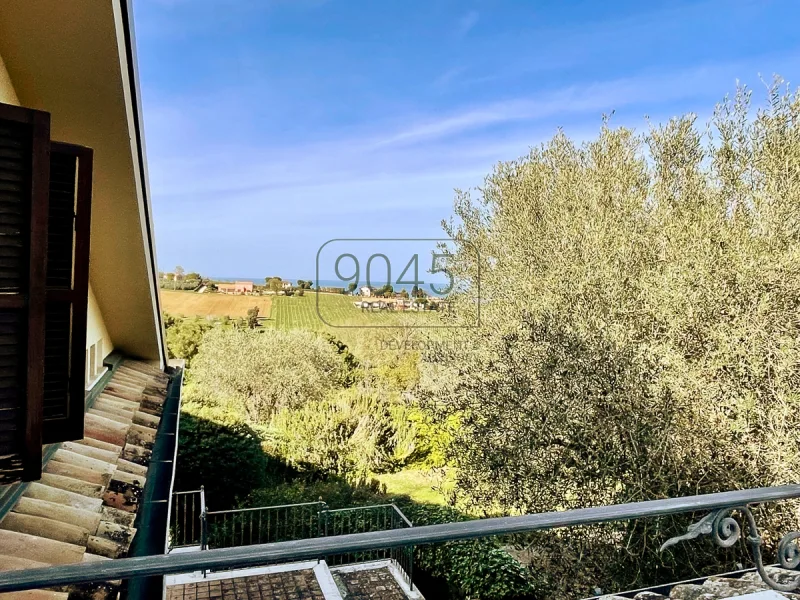 Geräumige Villa mit Meerblick in Civitanova Marche - Marken - Haus kaufen in Civitanova Marche - Geräumige Villa mit Meerblick in Civitanova Marche - Marken