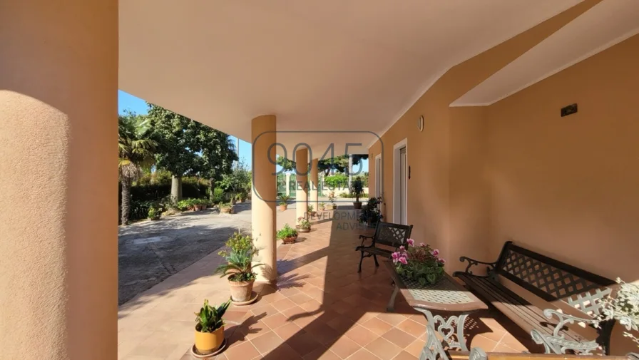 Anwesen mit Meerblick unweit von Tropea in Panoramalage - Kalabrien