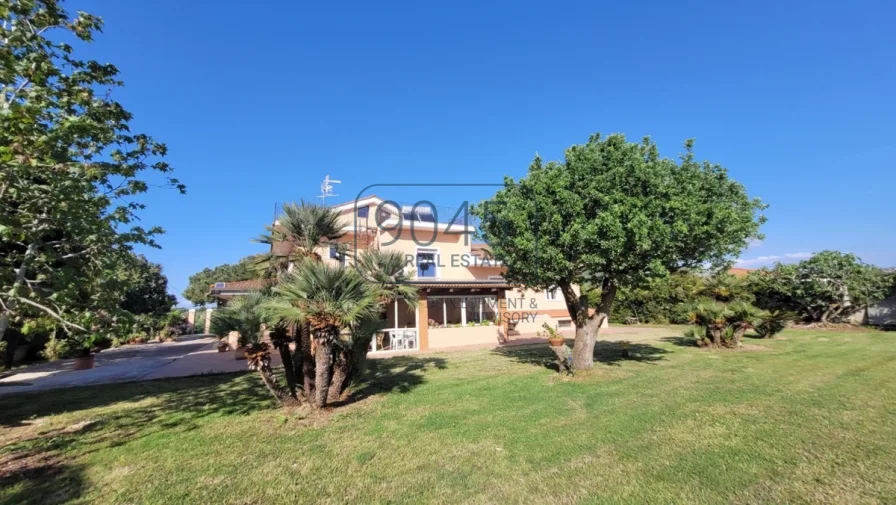 Anwesen mit Meerblick unweit von Tropea in Panoramalage - Kalabrien