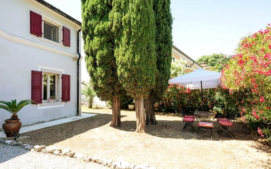 Freistehende historische Villa mit Garten in Duino-Aurisina - Triest - Haus kaufen in Duino Aurisina - Freistehende historische Villa mit Garten in Duino-Aurisina - Triest