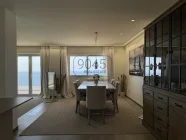 Renovierte Wohnung mit herrlichem Blick auf den Strand von Cala Major in Palma - Mallorca / Spanien