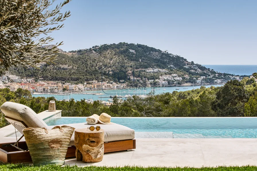 Spektakuläre Luxusvilla mit Meerblick in Port d' Andratx - Mallorca / Spanien