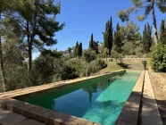 "Finca" mit Vermietungslizenz, Pool und Meerblick in der Nähe von S'Horta und Calonge