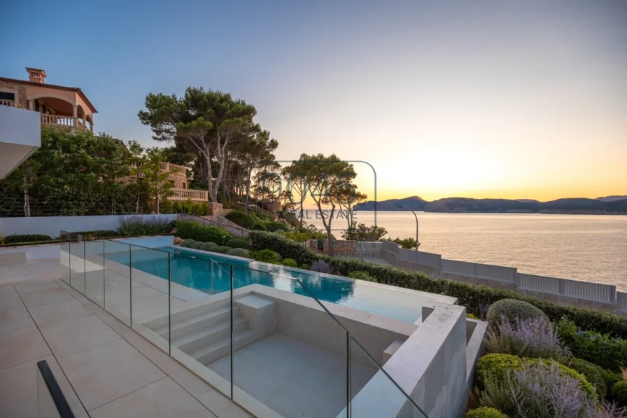 Luxuriöse Villa mit atemberaubenden Meerblick in Santa Ponsa - Mallorca / Spanien