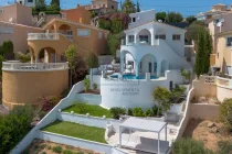 Villa mit traumhafter Strand-, Meer- und Weitsicht auf den Strand von Santa Ponsa