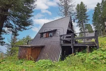 Rarität: Chalet direkt an der Skipiste mit Dolomitenblick auf die Alpe Cermis - Trentino