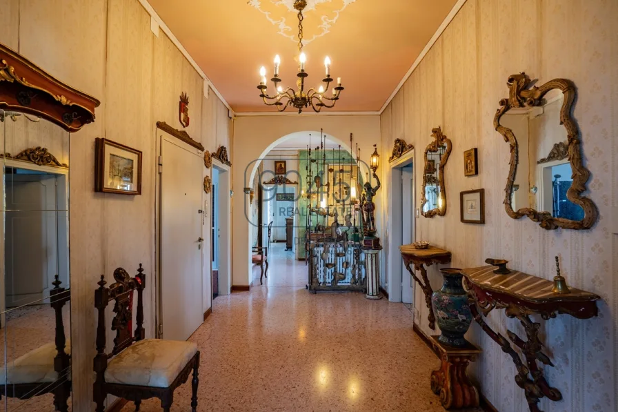 Lichtdurchflutete Wohnung mit Blick auf die Lagune in Lido von Venedig