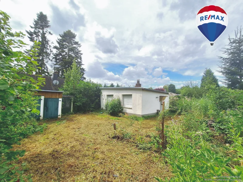 Titelbild  - Haus kaufen in Magdeburg / Barleber See - Sanierungsbedürftiger Freizeitbungalow am Barleber See – Ihre Chance zur individuellen Gestaltung!