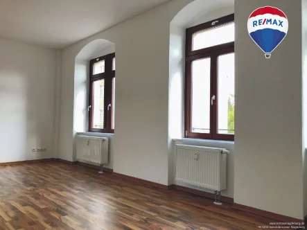 Wohnzimmer - Wohnung kaufen in Dresden - Vermietete Eigentumswohnung mit Balkon in beliebter Dresdner Wohngegend. - Gute Investition für Ihr Kapital!