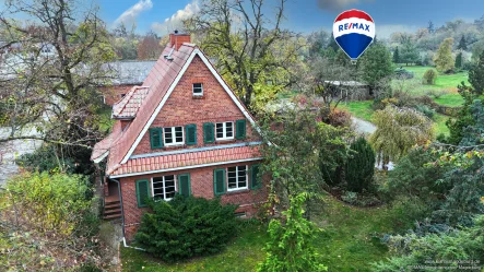 Hausansicht  - Haus kaufen in Rogätz - Landhausidylle mit modernem Komfort – Viel Platz zum Leben und Gestalten in Rogätz