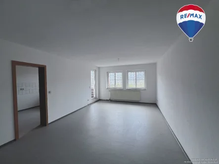 Wohnzimmer - Wohnung mieten in Haldensleben - Dachgeschosswohnung mit Balkon - Haldensleben!