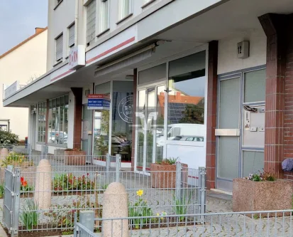 Eingang - Laden/Einzelhandel mieten in Mannheim - MA-Casterfeld: Laden-, Praxis- oder Bürofläche