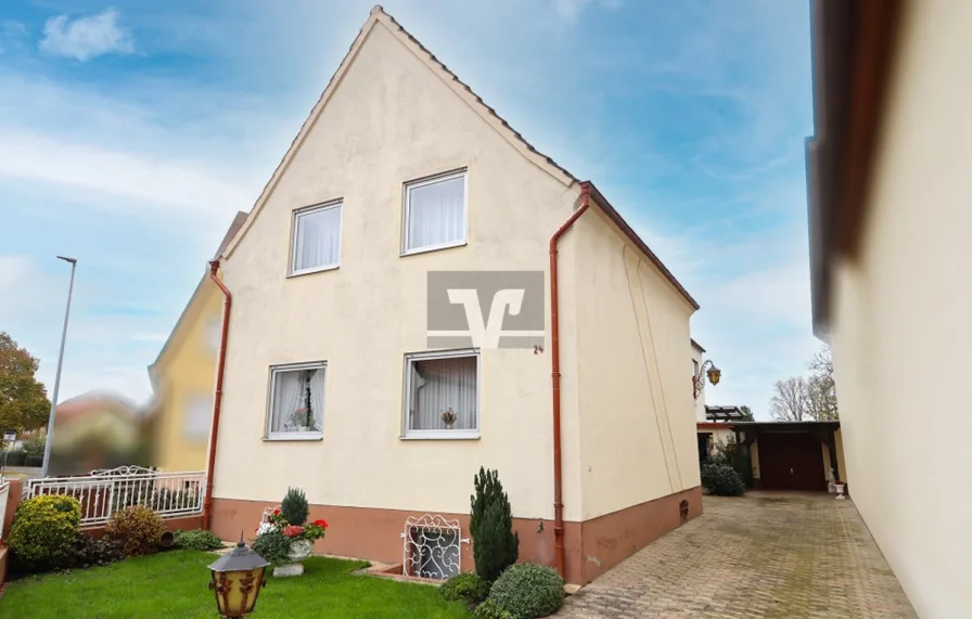 Titelbild - Haus kaufen in Dannstadt-Schauernheim - Viel Platz für die große Familie mit grünen Aussichten!