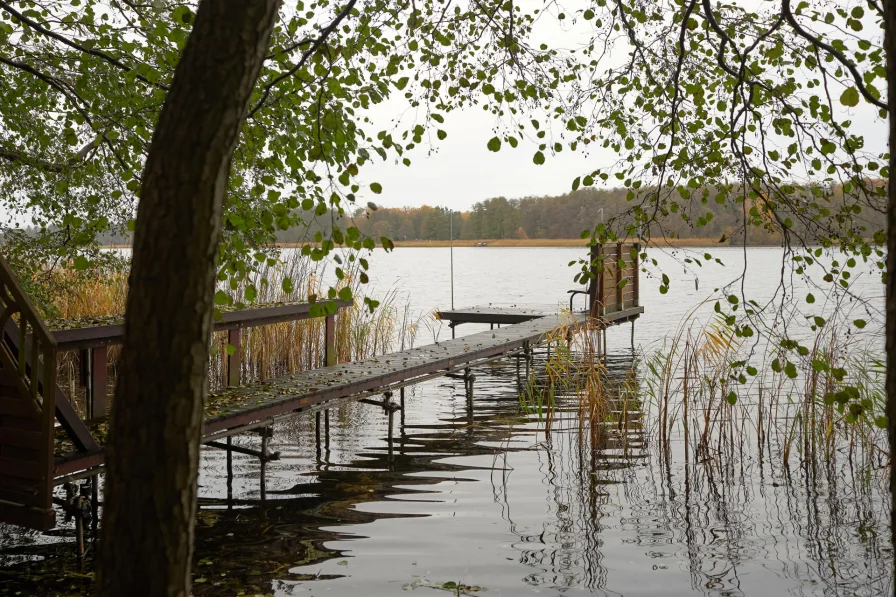 Private Steganlage - Haus kaufen in Wandlitz - Raus aus der Stadt, rein ins Paradies – Naturidylle am Rahmersee