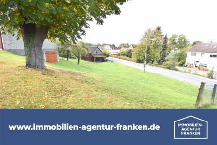  - Grundstück kaufen in Uffenheim-Welbhausen - Neuer Preis: Riesengrundstück in Uffenheim-OT zu verkaufen – auch teilbar in zwei Bauplätze
