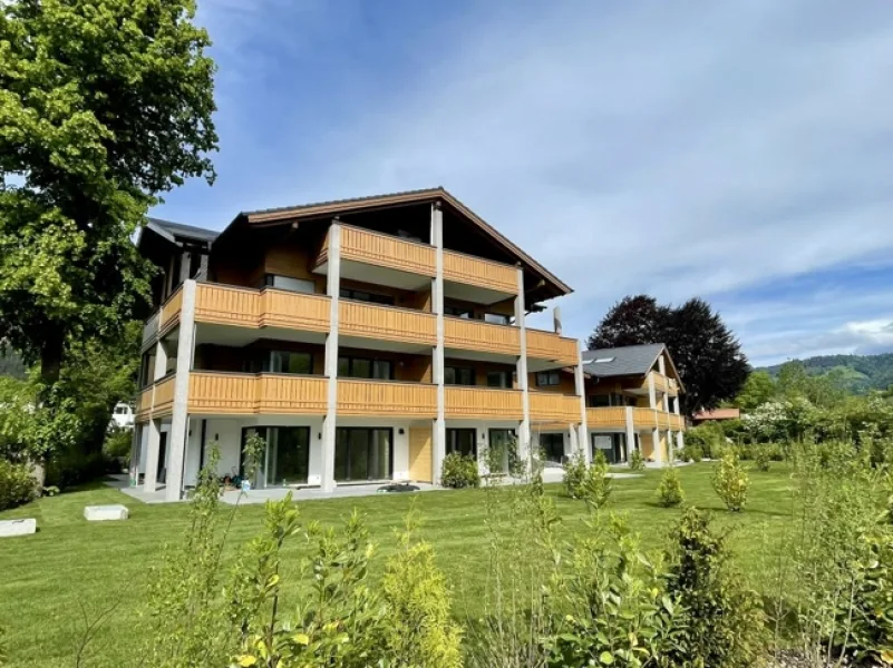  - Wohnung kaufen in Garmisch-Partenkirchen - Luxus-Erdgeschosswohnung mit Garten und traumhaftem Blick - PROVISIONSFREI