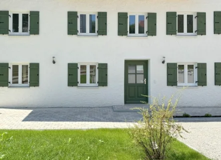  - Haus mieten in Murnau - Wohnen am Riegsee: Renoviertes Bauernhaus mit kleinem Garten