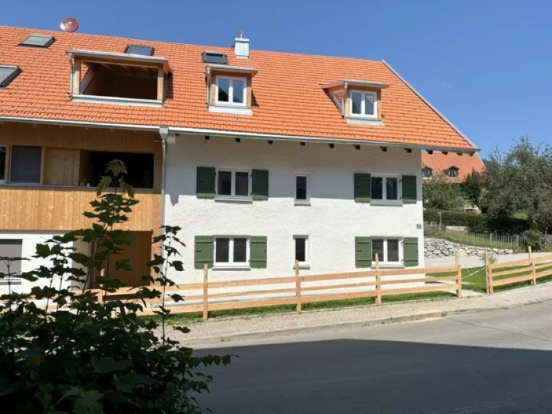 Außenansicht - Haus mieten in Murnau - Wohnen am Riegsee: Renoviertes Bauernhaus mit kleinem Garten