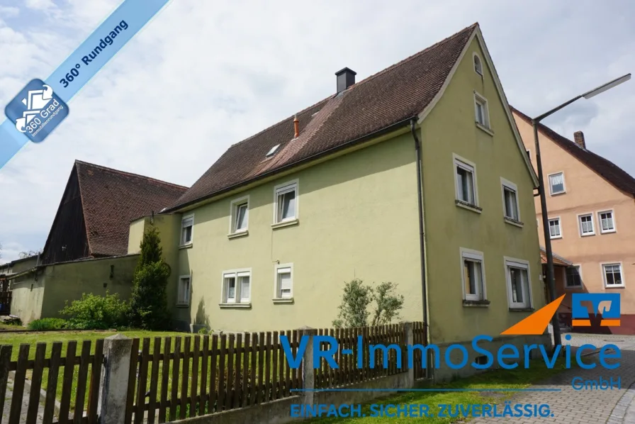  - Haus kaufen in Dombühl - Ideal für Individualisten - gemütliches Wohnen auf dem Lande mit viel Freiraum für Ihre Ideen!