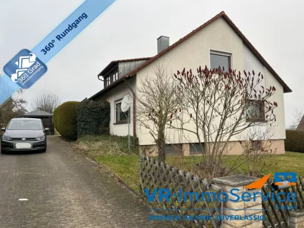  - Haus kaufen in Arberg - Großes Zweifamilienhaus mit herrlichem Garten!