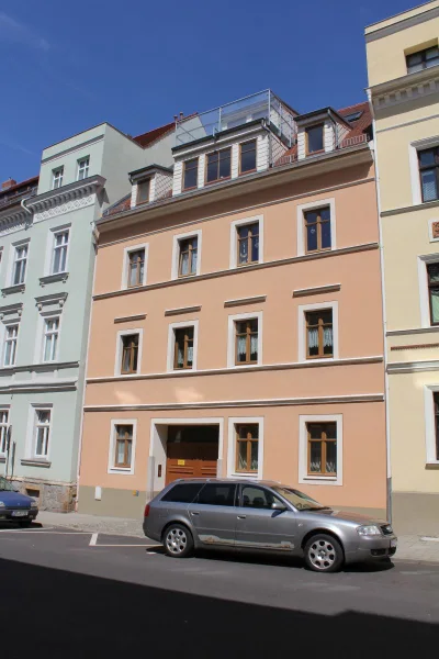 Ansicht Wohnhaus Mittelstraße 8 in Görlitz - Zinshaus/Renditeobjekt kaufen in Görlitz - Mehrfamilienhaus mit 5 Wohneinheiten, voll vermietet, sehr gute Innenstadt-Lage