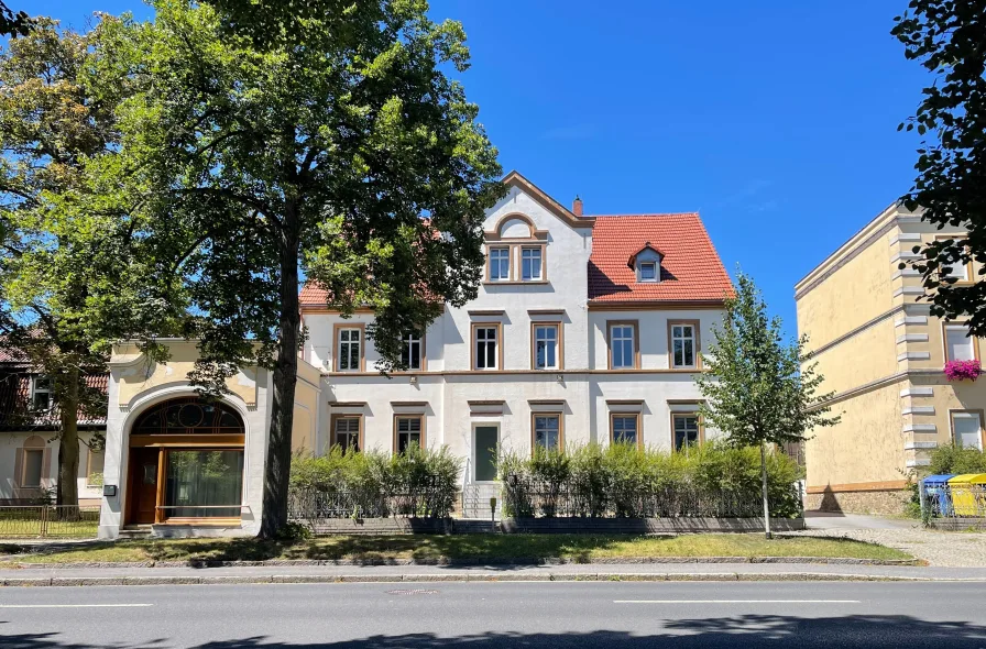 Ansicht Wohnhaus mit Seitenhaus Muskauer Str. 29, Niesky (0)