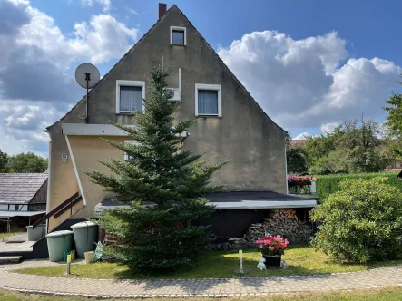 Ansicht Nord - Haus kaufen in Schöpstal - Weniger Stress, mehr Terrasse: Ihr Rückzugsort im Grünen wartet!