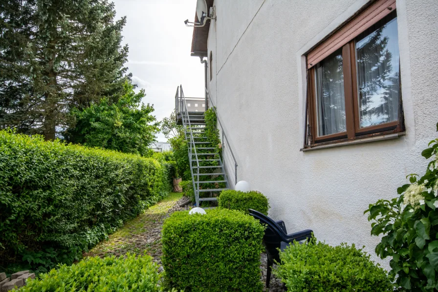 Treppenaufgang zum Balkon Obergeschoss