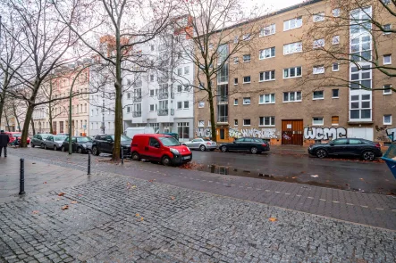 Hausansicht - Büro/Praxis kaufen in Berlin - ***Ferienwohnung mit großer Terrasse***