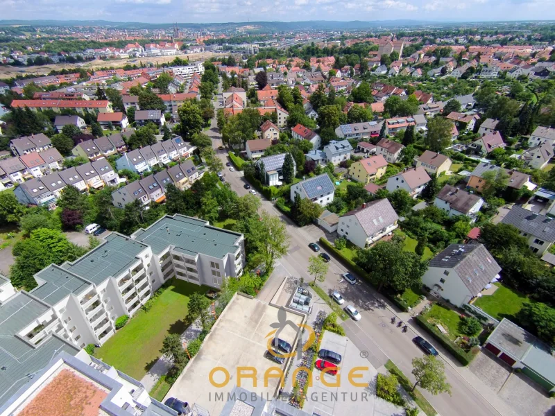 Ostansicht - Wohnung kaufen in Regensburg - ***Top Kapitalanlage! 1-Zimmer Appartement in bester Lage!***