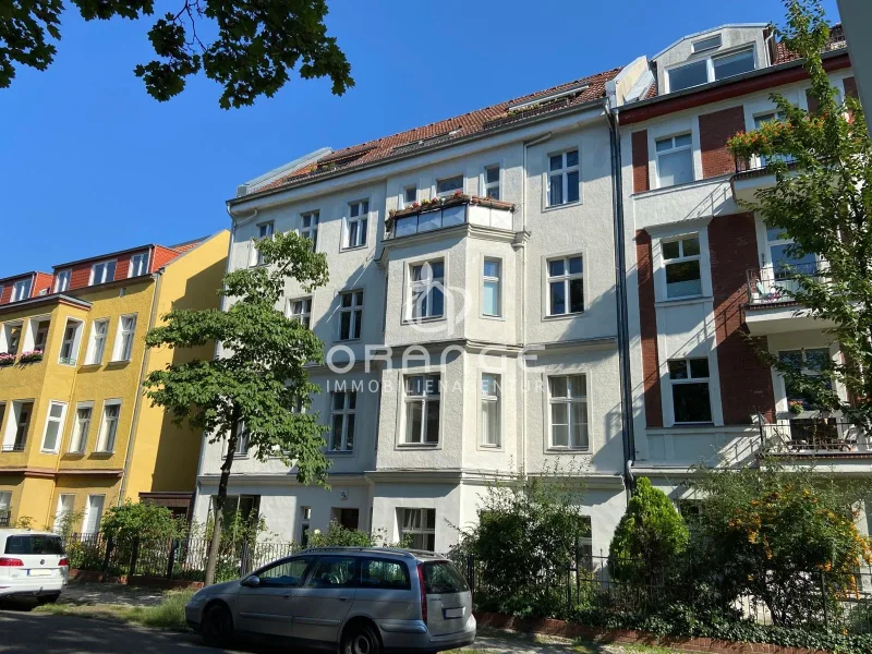 Vorderhaus Ansicht - Wohnung kaufen in Berlin - ***Charmante 2-Zi.-Wohnung in Top-Lage in Berlin-Westend***