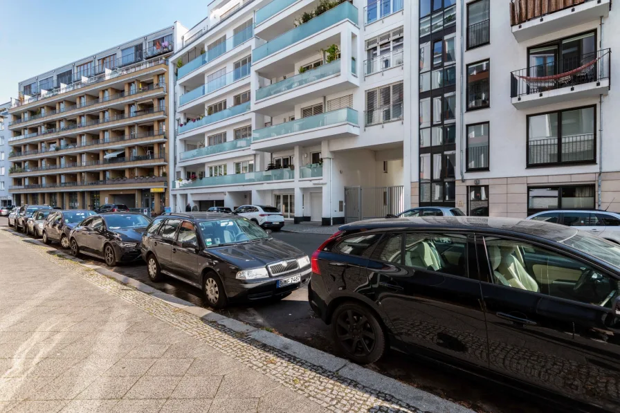 Hausansicht - Wohnung mieten in Berlin - ***Modern, großzügig und lichtdurchflutet***