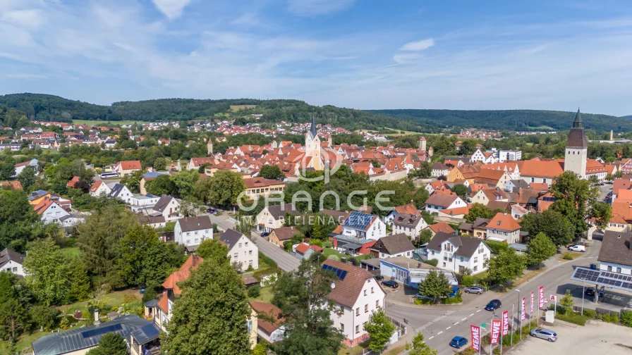 Blick aufs romantische Berching - Wohnung kaufen in Berching - ***Eigennutzer aufgepasst: jetzt KfW Förderung  und Tillgungszuschuß sichern***