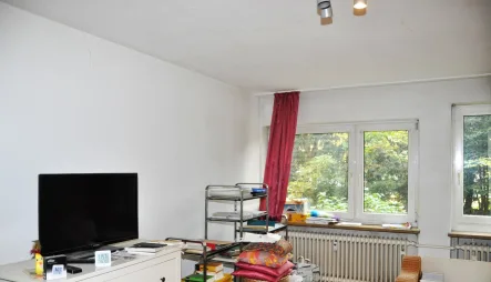 Wohnzimmer - Wohnung kaufen in München - ***Gut geschnittenes Apartment mit getrennter Küche nähe des Südparkes***