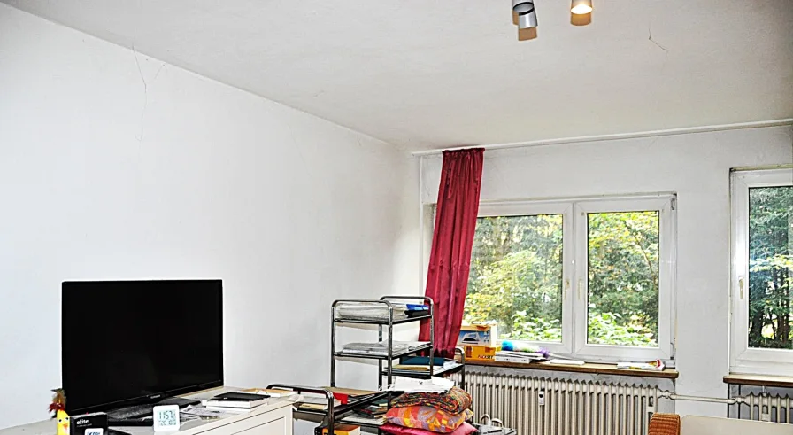 Wohnzimmer - Wohnung kaufen in München - ***Gut geschnittenes Apartment mit getrennter Küche nähe des Südparkes***