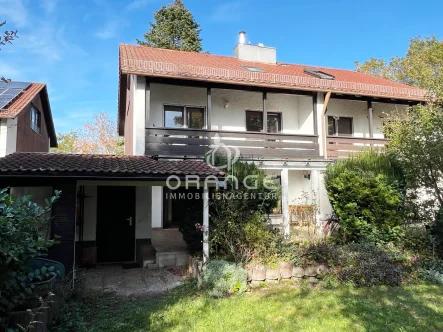 Doppelhaushälfte mit Garten - Haus kaufen in Oberschleißheim - *** Ihr neues Zuhause in Oberschleißheim - Doppelhaushälfte mit hellem, ausgebautem Dachstudio ***