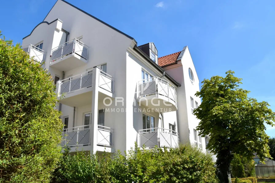 Titelbild - Wohnung kaufen in Leipzig - *** Solide Kapitalanlage: Moderne Familienwohnung mit Terrasse und Garten! ***