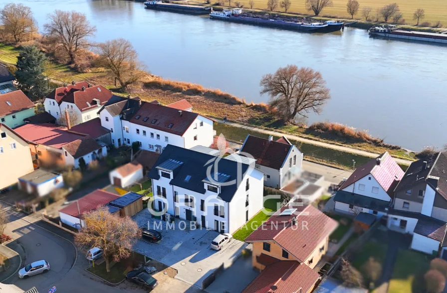 Vogelperspektive Donaublick - Wohnung kaufen in Regensburg / Schwabelweis - Luxus trifft Nachhaltigkeit – Wohnen, wo Neubau fast unmöglich ist!