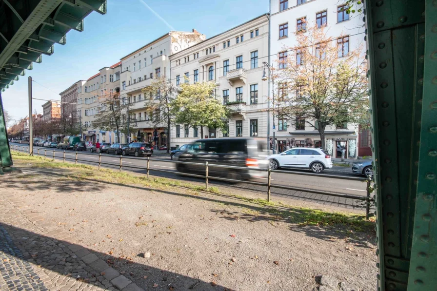 Gebäudeansicht - Büro/Praxis mieten in Berlin - ***Maisonette-Büro im repräsentativen Baudenkmal***