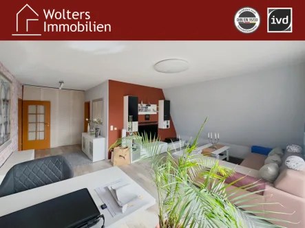 Wohn- & Esszimmer - Wohnung kaufen in Gütersloh - Gemütliche 2-Zimmer Wohnung mit Balkon!