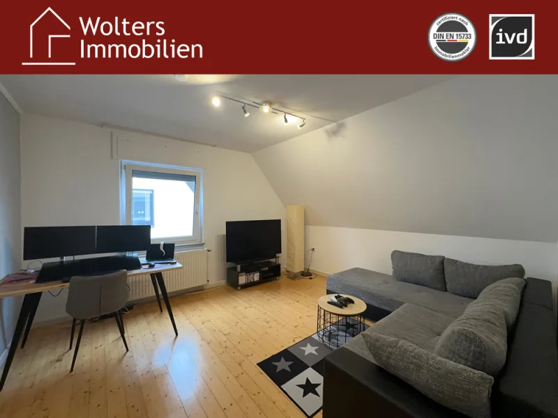 Wohnzimmer - Wohnung mieten in Verl - Charmante Singlewohnung in zentraler Lage von Verl!