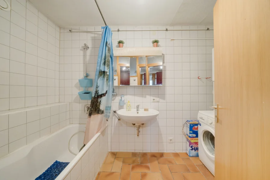 EG-Wohnung - Badezimmer