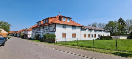 Hausansicht 1 - Haus kaufen in Göttingen - Interessante Anlagemöglichkeit mit viel kreativem Spielraum