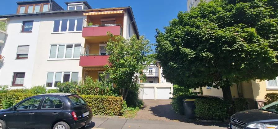 20240829_132414 - Wohnung mieten in Kassel - Helle und moderne 3-Zimmer-Wohnung mit zwei Balkonen in Top-Lage von Kassel