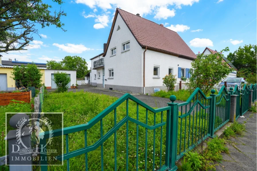 Hausansicht - Haus kaufen in Ludwigshafen am Rhein - AUFGEPASST***DOPPELHAUSHÄLFTE IM SCHÖNEN GARTENSTADT***Jetzt oder Nie!!!