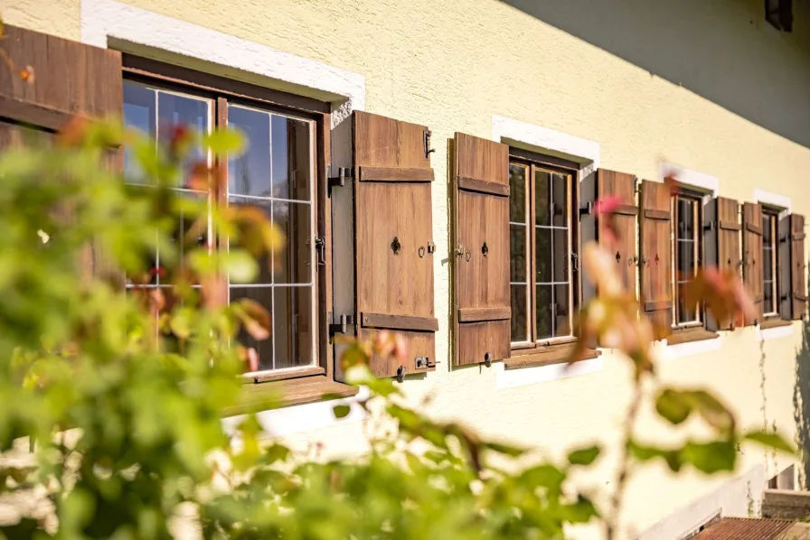 Schöne bleiverglaste Fenster