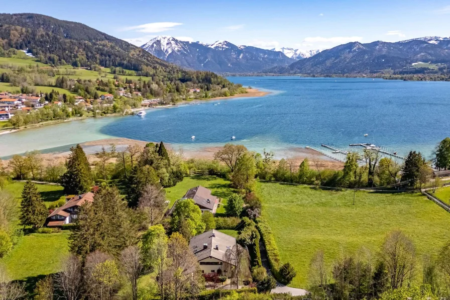 Chalet in seenaher Lage mit Panorama Bergblick - Haus kaufen in Gmund am Tegernsee - Chalet - Villa in Panoramalage mit Seeblick am Tegernsee