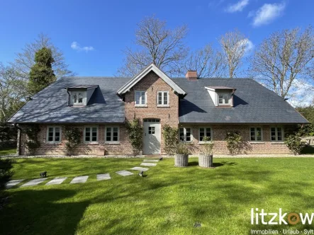 Titel - Haus kaufen in Sylt / Keitum - Wunderschönes Einzelhaus im Herzen von Keitum !