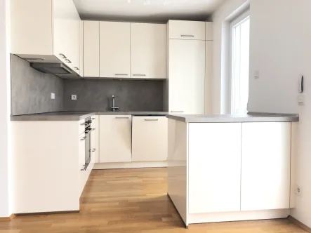 Küche - Wohnung mieten in Germering - ** Gelegenheit ** neuwertige 3-Zimmer Wohnung mit TG-Stellplatz in Germering **